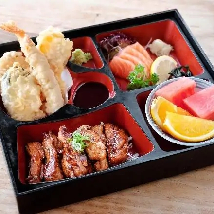 Deluxe Dinner Bento Box